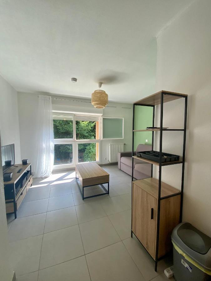 דירות פסאק Studio Renove Proche Commodites מראה חיצוני תמונה